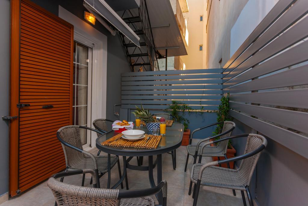 Metropolis Apartment - 150M From St Marcus Square, By Zantewize Bagian luar foto
